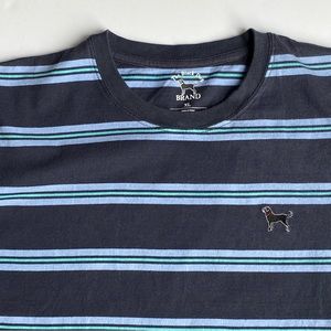 The Black Dog Shirt Size XL Boys Blue Stripes New England Youth T-Shirt Cotton